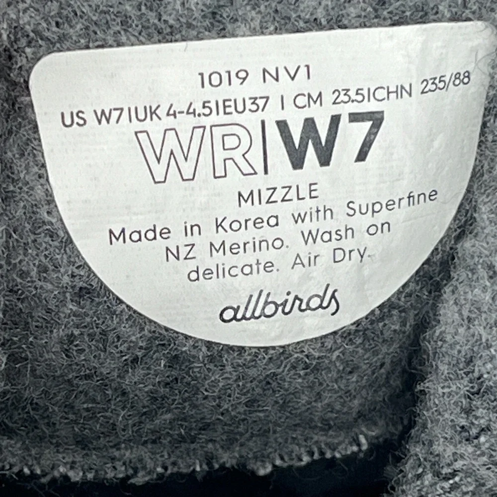 Allbirds‎ Wool Runners Mizzle Shoes Women's 7 Gray Comfort Low Sneakers 1019 NV1